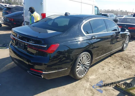 2020 BMW 740I xDrive из США, поврежденный, VIN WBA7T4C06LCD44640
